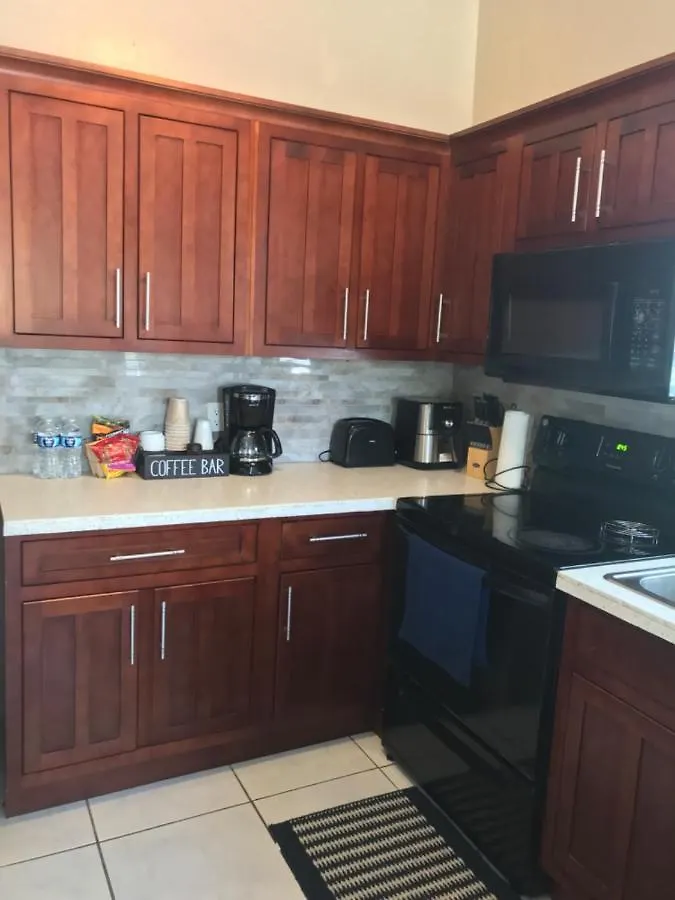 Perfect Small Apartment For Rent In Leeward Palms Providenciales