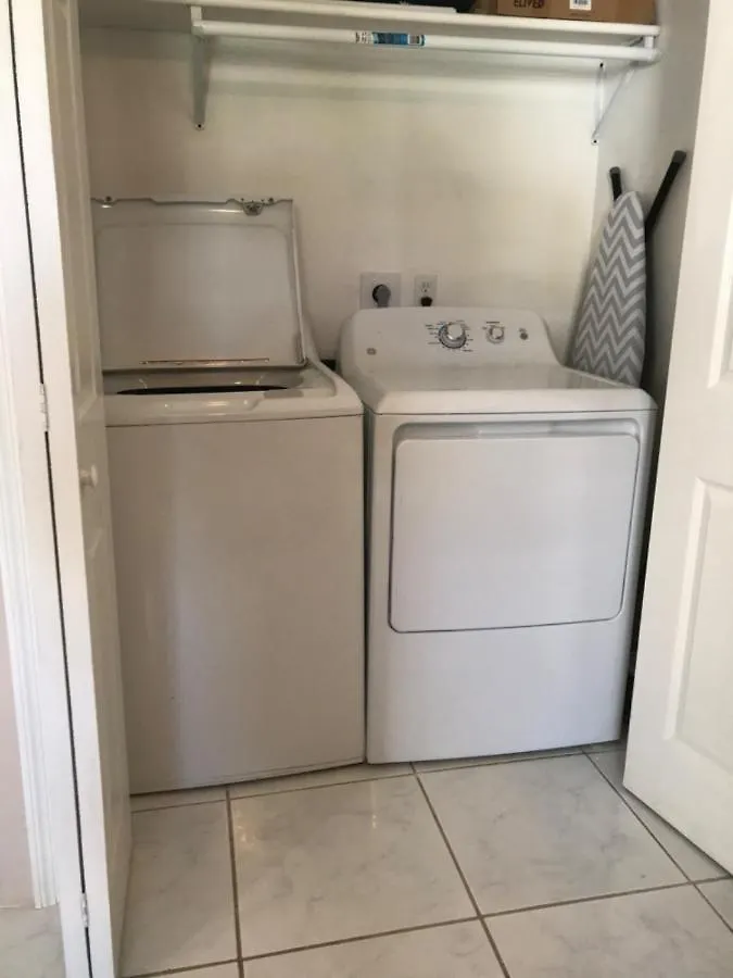 Perfect Small Apartment For Rent In Leeward Palms Providenciales