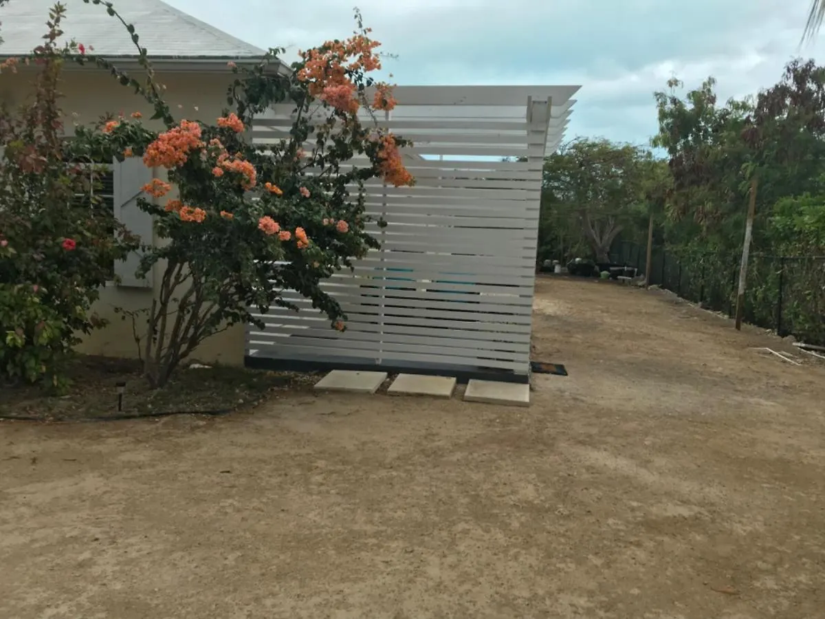 Perfect Small Apartment For Rent In Leeward Palms Providenciales Turks- och Caicosöarna
